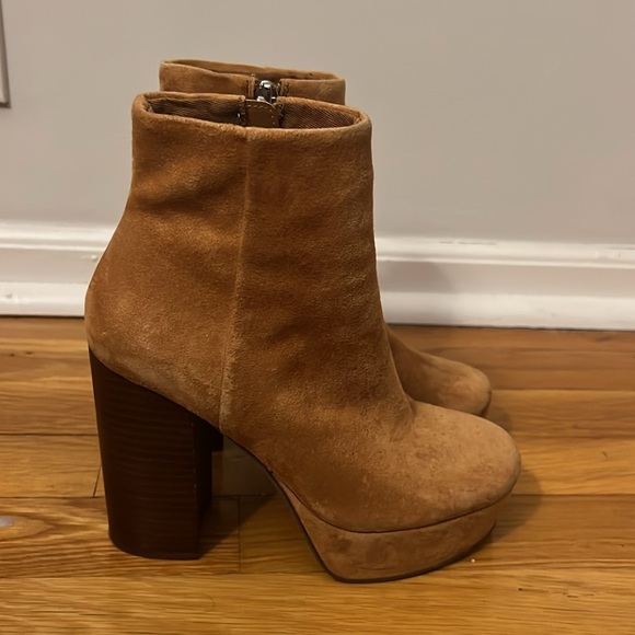 Steve Madden Gratify Booties in Cognac Suede - Picture 5 of 7